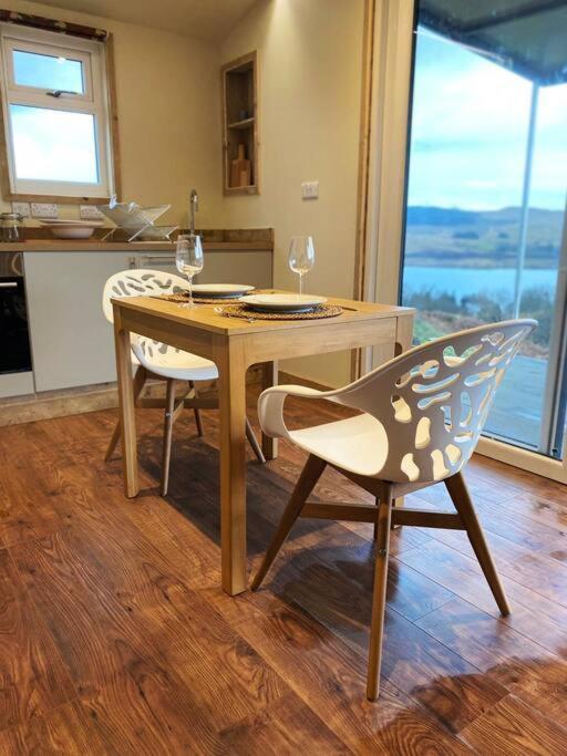 Odhran Lodge, St Conan'S Escape: Home With A View Loch Awe Bagian luar foto